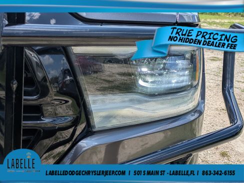 Used 2023 RAM 1500 Laramie AWD/4WD image 10