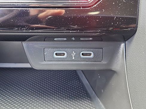 New 2025 Volkswagen Jetta Sport image 8