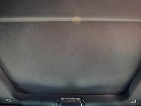 Used 2022 BMW i4 eDrive40 image 16