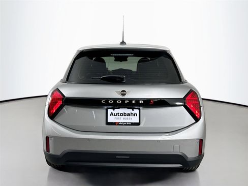 Certified 2025 MINI Cooper S FWD image 5