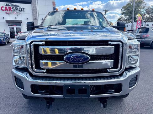 Used 2014 Ford F250 XLT w/ Snow Plow Prep Package image 9