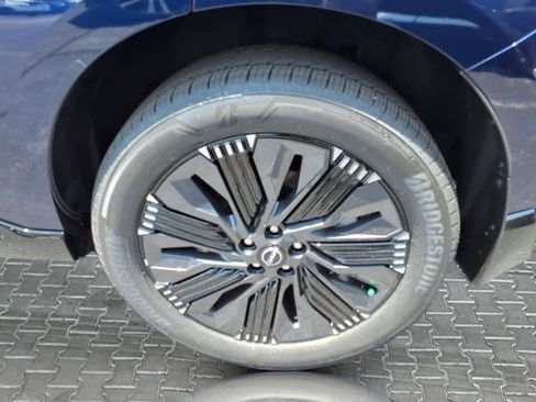 New 2025 Nissan Murano Platinum w/ Cargo Package image 13