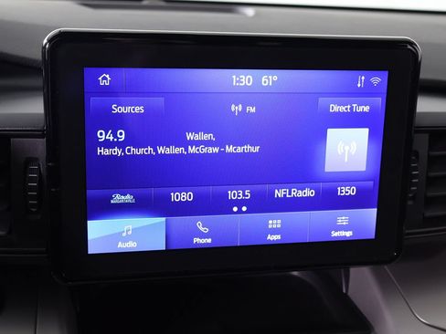 Used 2023 Ford Explorer XLT AWD/4WD image 46