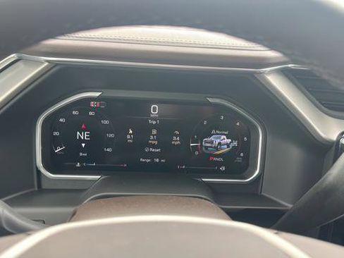 New 2026 GMC Sierra 3500 Denali w/ Technology Package AWD/4WD image 16