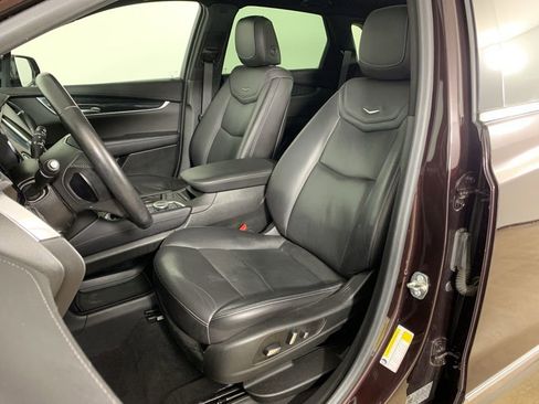 Used 2020 Cadillac XT5 Premium Luxury image 28