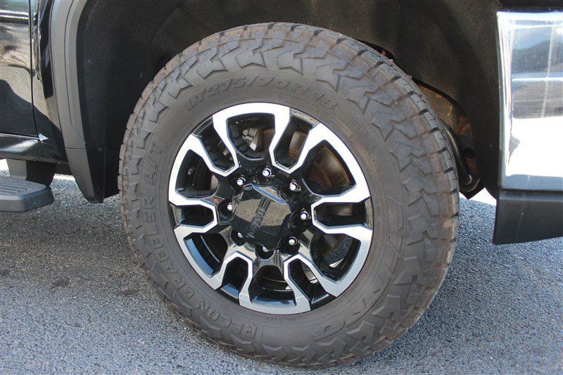 Used 2020 GMC Sierra 2500 SLT w/ SLT Convenience Package AWD/4WD image 9