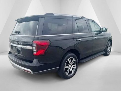 Used 2024 Ford Expedition Limited AWD/4WD image 7