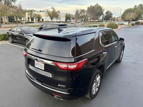 Used 2018 Chevrolet Traverse Premier w/ LPO, Black Accent Package image 11