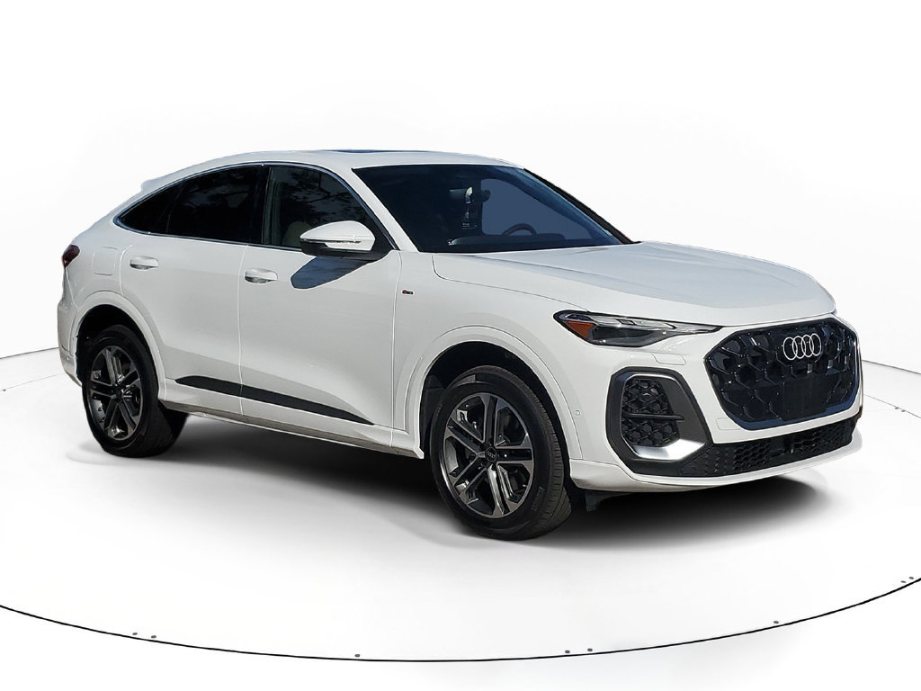 New 2026 Audi Q5 Premium AWD/4WD image 1