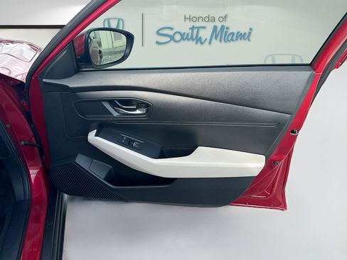 Used 2023 Honda Accord LX image 32