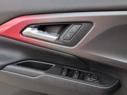 New 2026 Chevrolet Equinox EV RS image 16