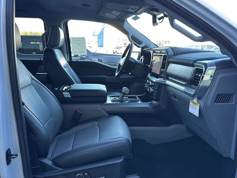 New 2025 Ford F150 Lariat w/ Equipment Group 502A High image 14