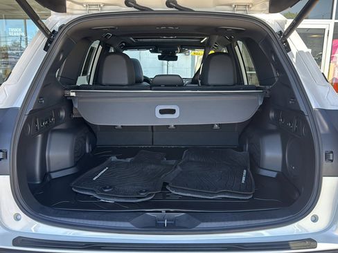 Used 2025 Subaru Forester Touring w/ Protection Package AWD/4WD image 25