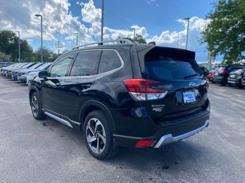 Used 2024 Subaru Forester Touring AWD/4WD image 5