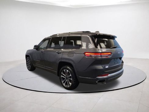 Certified 2022 Jeep Grand Cherokee L Overland w/ Luxury Tech Group IV AWD/4WD image 4