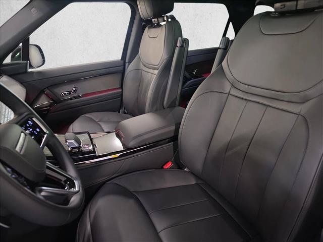 New 2027 Land Rover Range Rover Sport SE AWD/4WD image 15