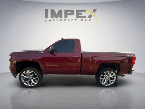 Used 2016 Chevrolet Silverado 1500 LT w/ LT Convenience Package AWD/4WD image 2
