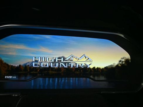 Used 2025 Chevrolet Silverado 2500 High Country w/ High Country Premium Package AWD/4WD image 10