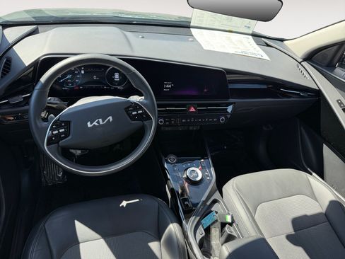 Used 2024 Kia Niro Wind FWD image 15