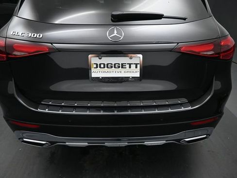 New 2026 Mercedes-Benz GLC 300 image 10