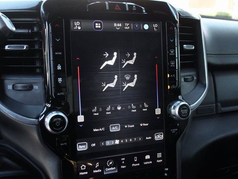 Used 2022 RAM 2500 Laramie w/ Night Edition image 27