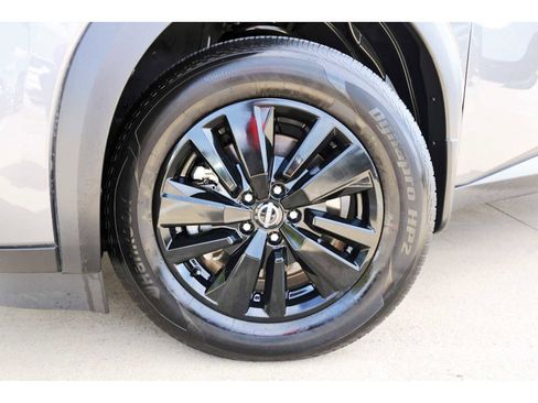 Used 2025 Nissan Pathfinder S w/ Cargo Package image 30