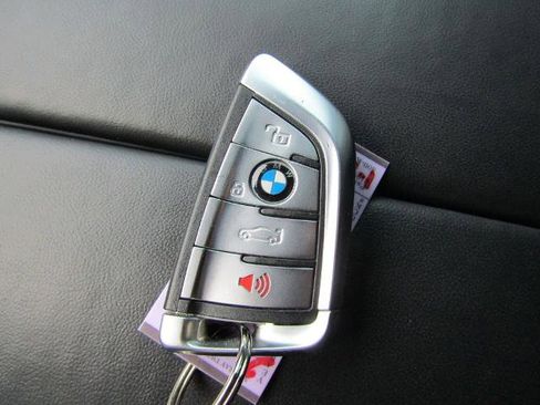 Used 2022 BMW X5 M w/ Competition Package 2 AWD/4WD image 35