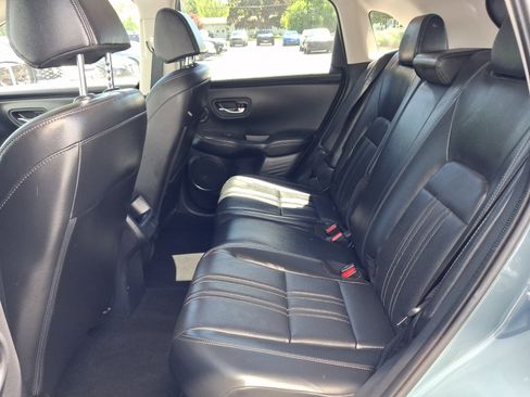 Used 2024 Honda HR-V EX-L image 18