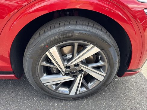 New 2026 Genesis GV70 3.5T Sport Advanced image 9