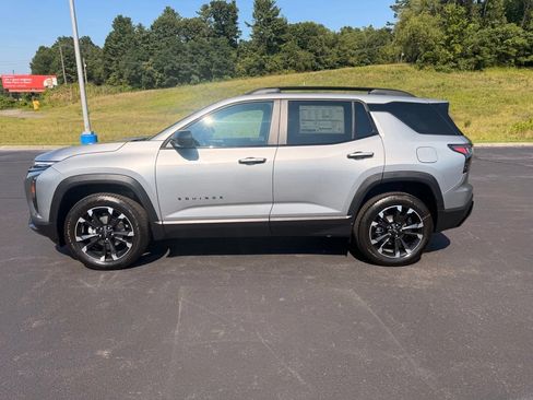 New 2027 Chevrolet Equinox RS w/ Safety and Technology Package AWD/4WD image 5
