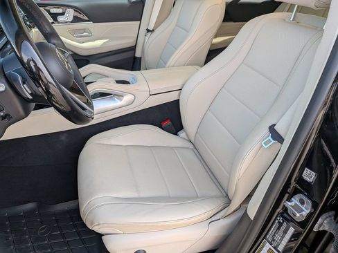 Used 2024 Mercedes-Benz GLE 350 4MATIC image 16
