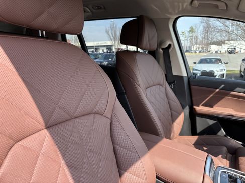 Used 2026 BMW X7 xDrive40i image 35