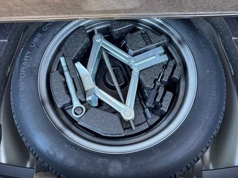 Used 2025 Subaru Crosstrek 2.5i Limited image 15