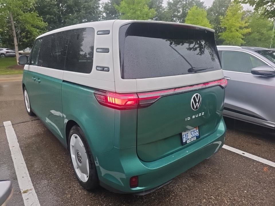 Used 2025 Volkswagen ID. Buzz 1st Edition RWD image 14