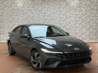 New 2026 Hyundai Elantra Limited video 1