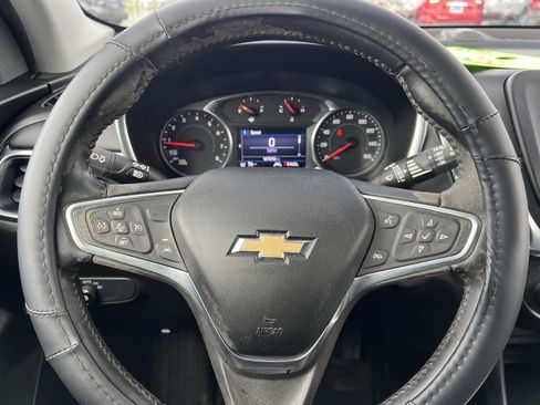 Used 2022 Chevrolet Equinox LT w/ Driver Convenience Package FWD image 15