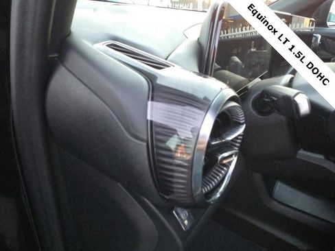 Used 2025 Chevrolet Equinox LT w/ Midnight Edition image 26