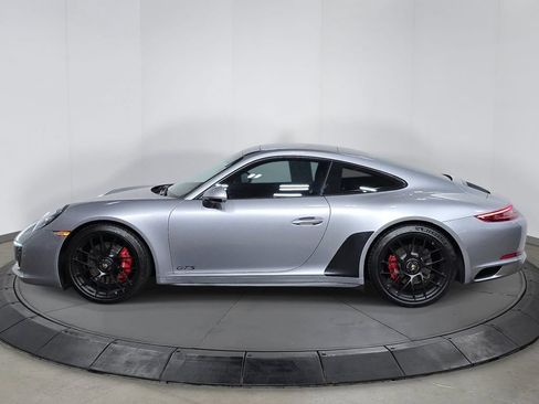 Used 2019 Porsche 911 Carrera GTS RWD image 2