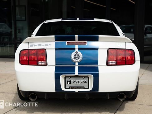 Used 2008 Ford Mustang Shelby GT500 RWD image 16