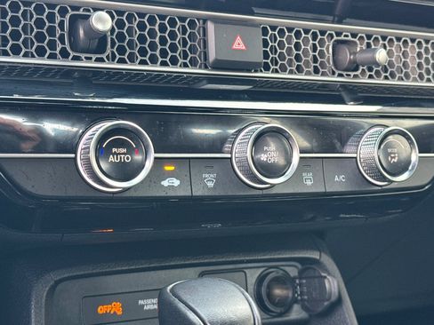 Certified 2022 Honda Civic Sport image 18