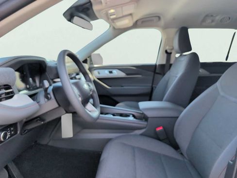 New 2026 Ford Explorer Active RWD image 9