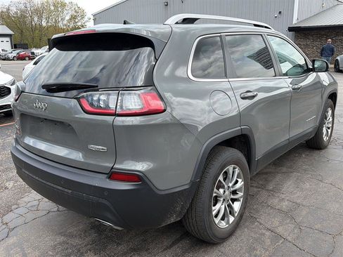 Used 2021 Jeep Cherokee Latitude Lux AWD/4WD image 3