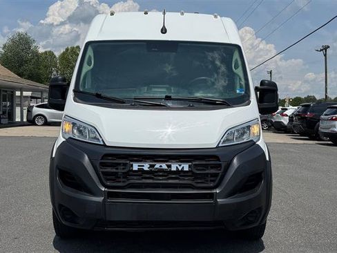 Used 2023 RAM ProMaster 2500 FWD image 3
