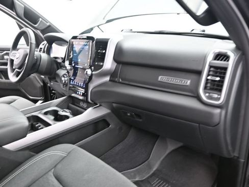 Used 2025 RAM 1500 Big Horn RWD image 29