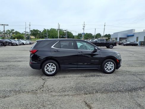 Used 2024 Chevrolet Equinox LT FWD image 15
