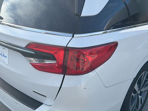 Certified 2023 Honda Odyssey Touring image 27