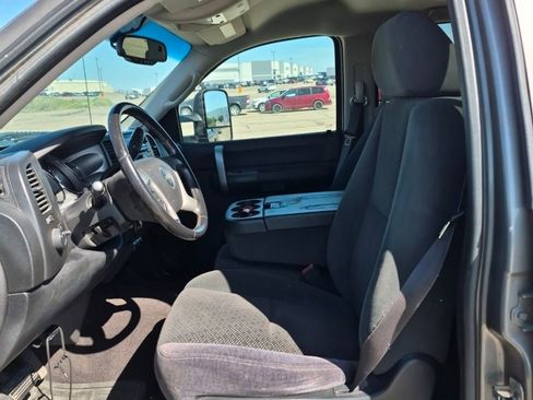 Used 2007 Chevrolet Silverado 2500 LT AWD/4WD image 11