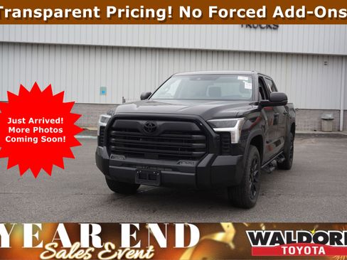 Used 2023 Toyota Tundra SR5 image 1