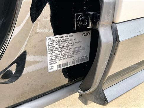Used 2023 Audi Q7 3.0T Premium AWD/4WD image 65