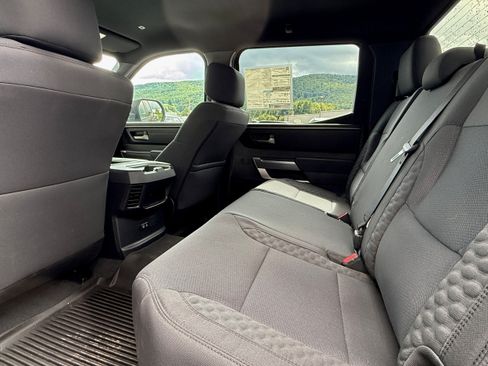 Certified 2025 Toyota Tundra SR5 AWD/4WD image 32
